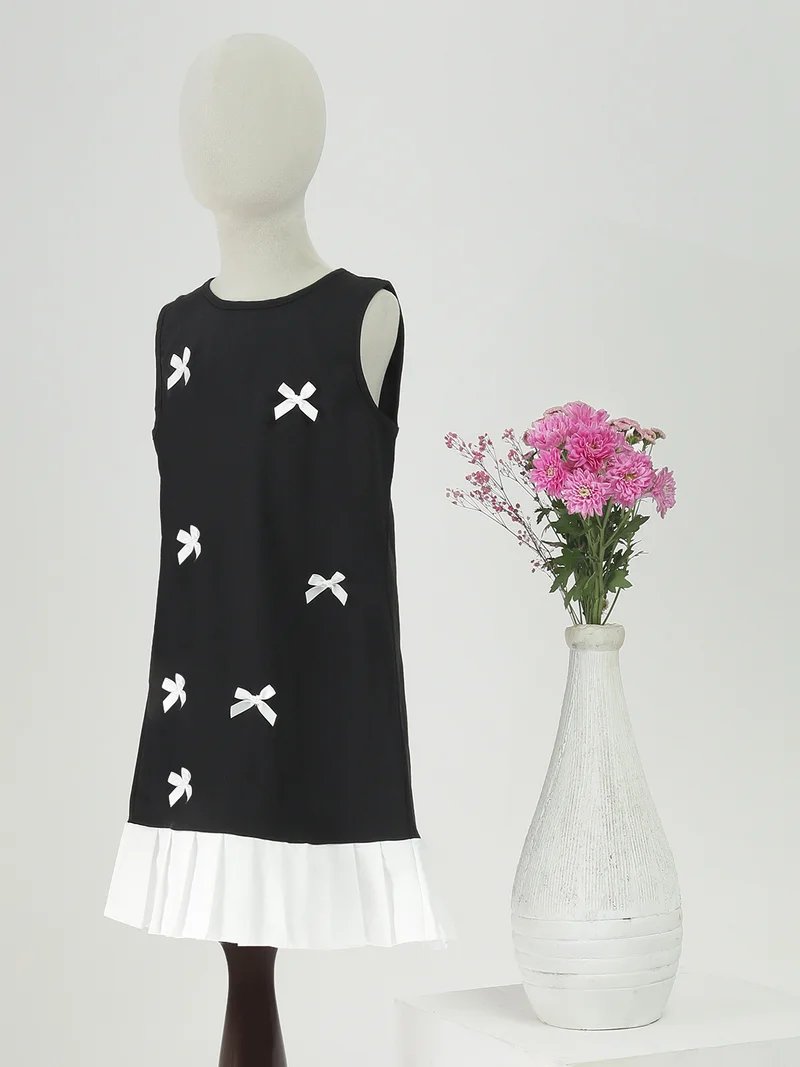 globus Globus Girls Black Round Neck Pleated & Bow Detail Flared Hem A-line Party Mini Dress