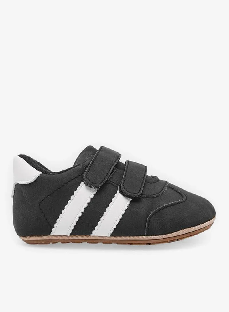 بيرفيت Booties With Hook & Loop- Panelled