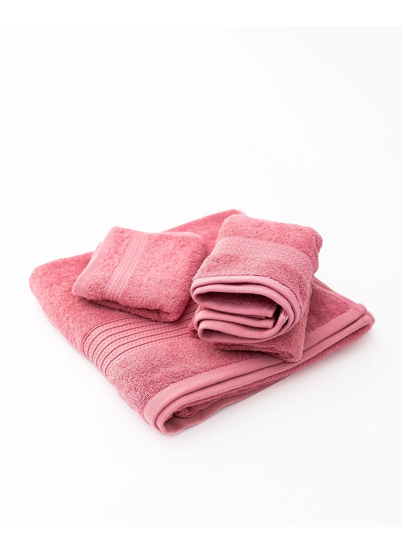 More cottons  - مجموعة فوط قطن مصرى 3 قطع (1 يد-1 وجه -1 بشكير) روز - Image 1