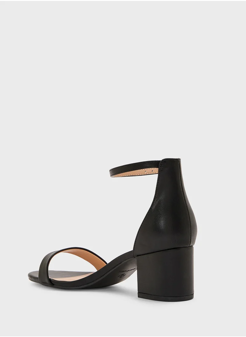 Truffle Block Heel Clip Open Sandal