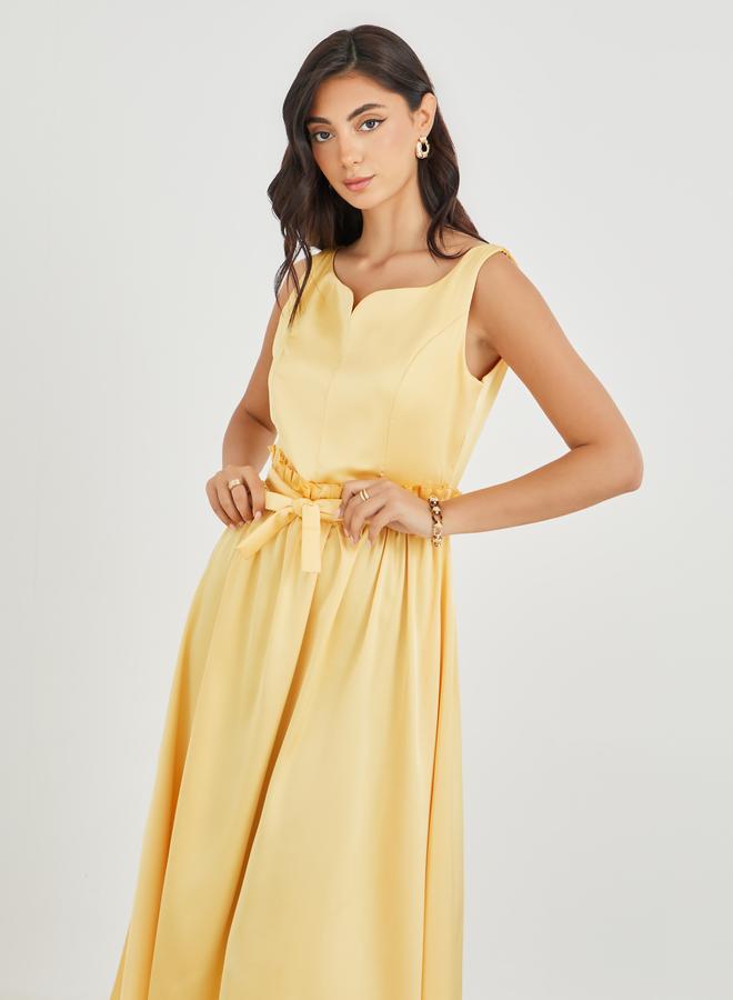 Styli Solid Sleeveless Notch Neck A-Line Midi Dress - Image 3