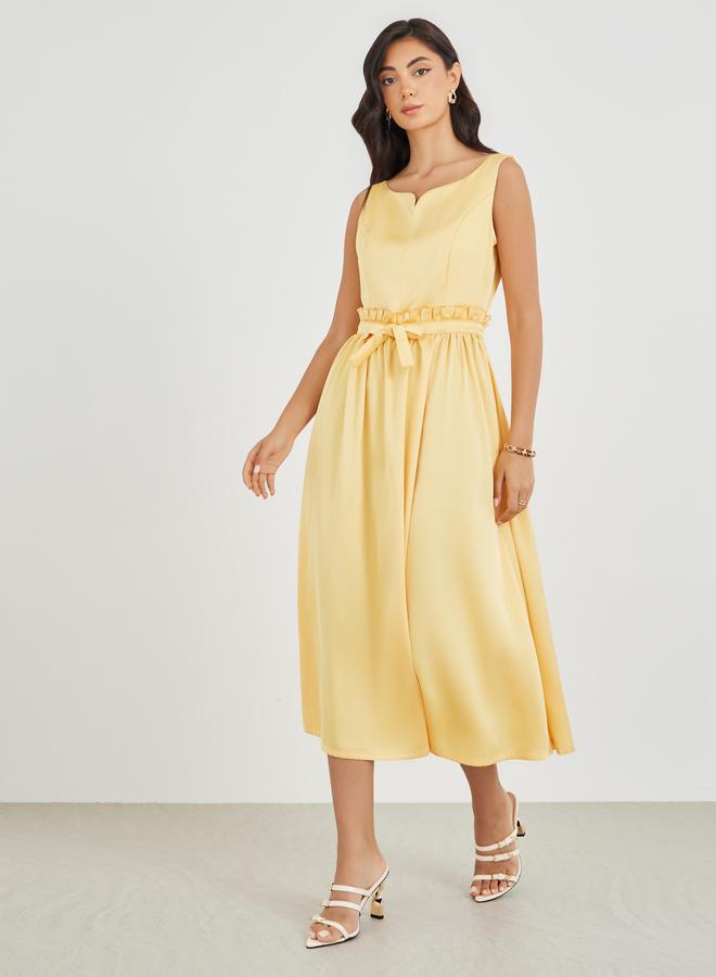 Styli Solid Sleeveless Notch Neck A-Line Midi Dress - Image 2