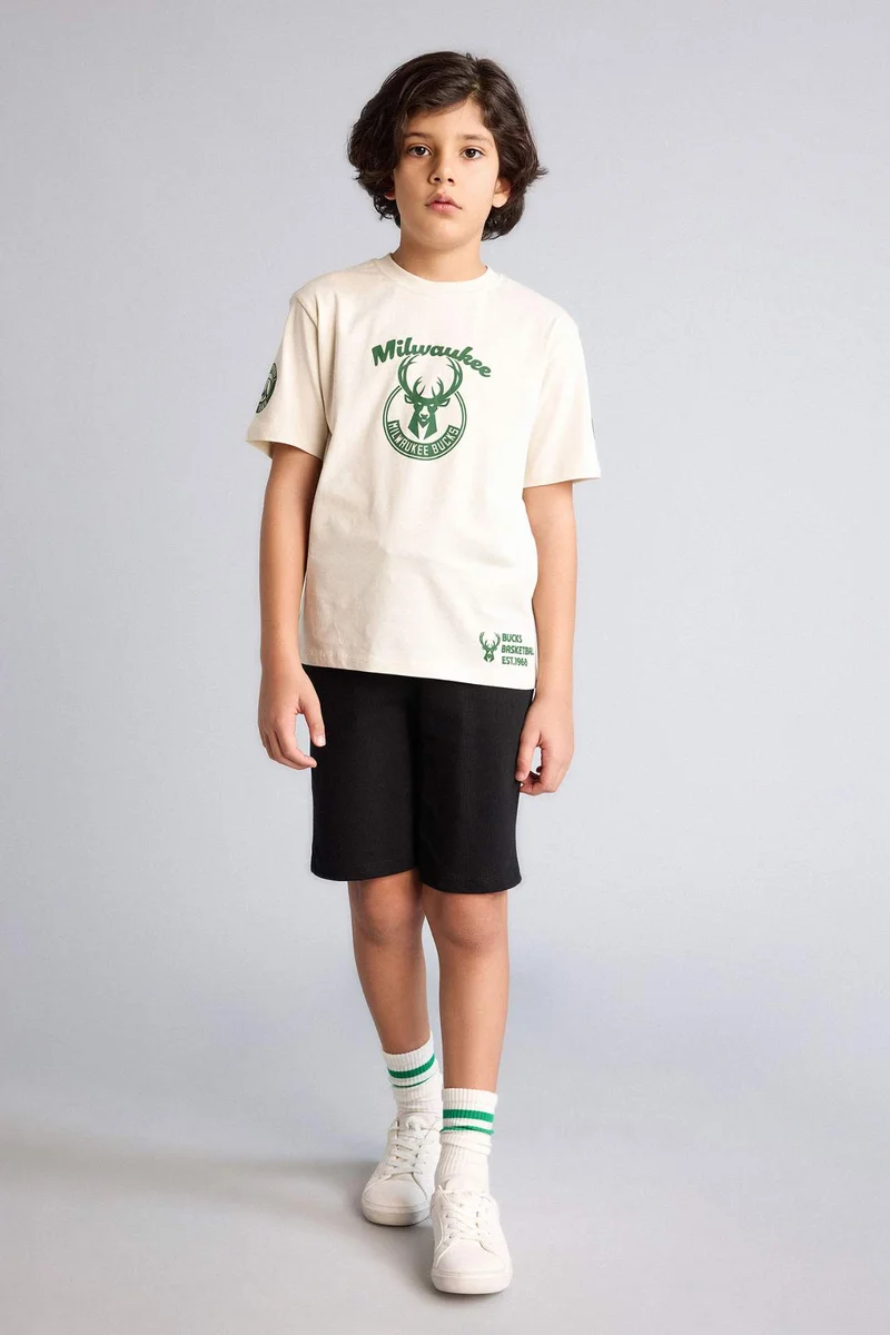 DeFacto Boy New Regular Fit NBA Milwaukee Bucks Licensed Short Sleeve T-Shirt