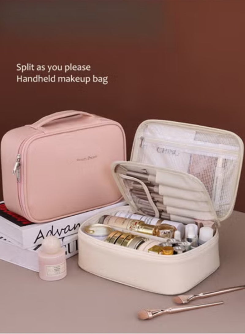 عربست حقيبة مكياج للسفر حقيبة مستحضرات تجميل كبيرة السعة، حقيبة مكياج محمولة واسعة الفتح منظمة للنساء لأساسيات السفر زجاجات إكسسوارات أدوات الزينة للسفر، فرش، أبيض - Image 2