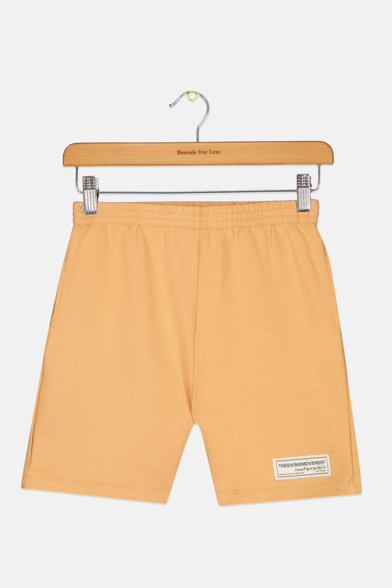 The Giving Movement شورتات سحب للأطفال الأولاد بشعار العلامة التجارية، بني جمل - Image 1