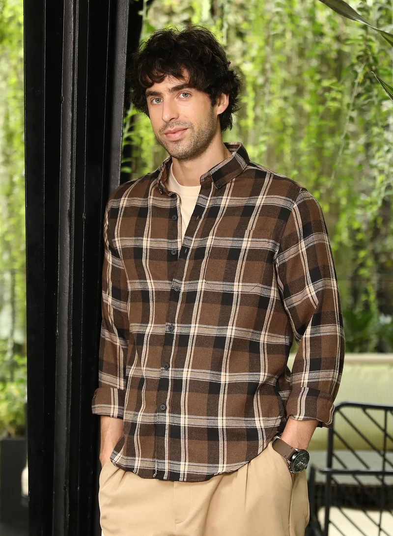 Campus Sutra Men Button-Down Ombre-Plaid Shirt | Button-Down Collar, Long Button-Cuff Sleeves | Button , Curved Hem | Plaid Twill | Woven Fabric For Casual & Daily Wear | Mocha Brown