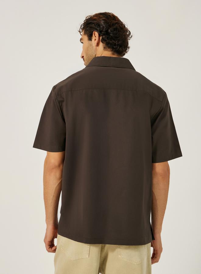 Styli Printed Relaxed Fit Spread Collar Shirt  - Image 4