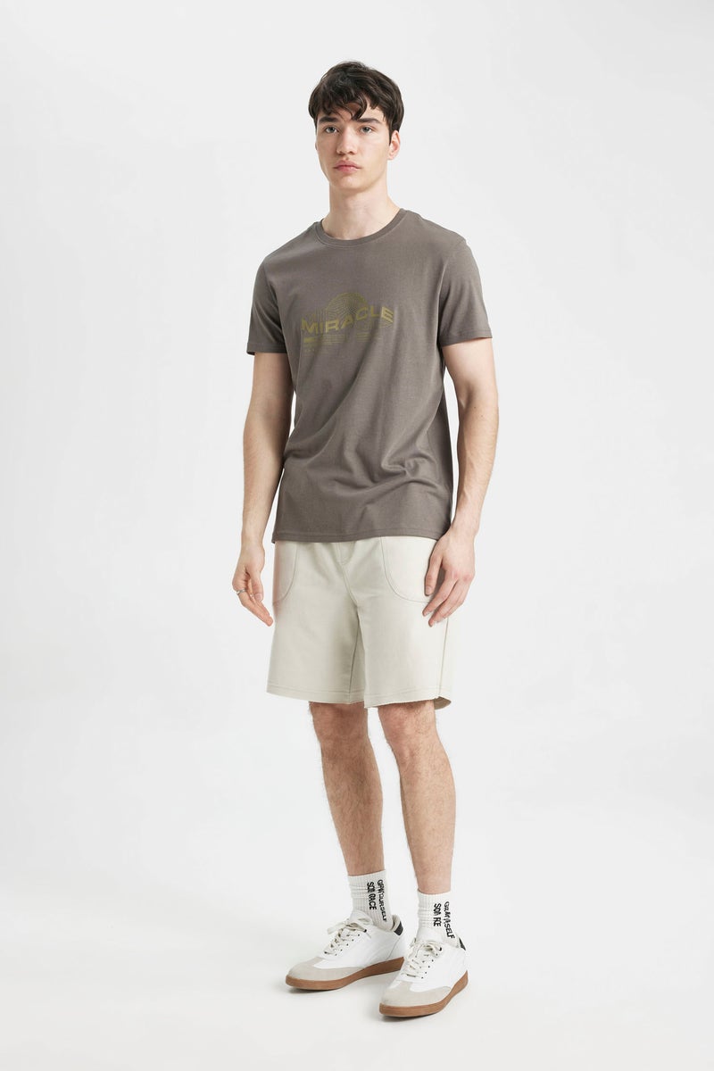 DeFacto Man Slim Fit Thin Sweatshirt Fabric Super Skinny Hem Shorts - Image 2