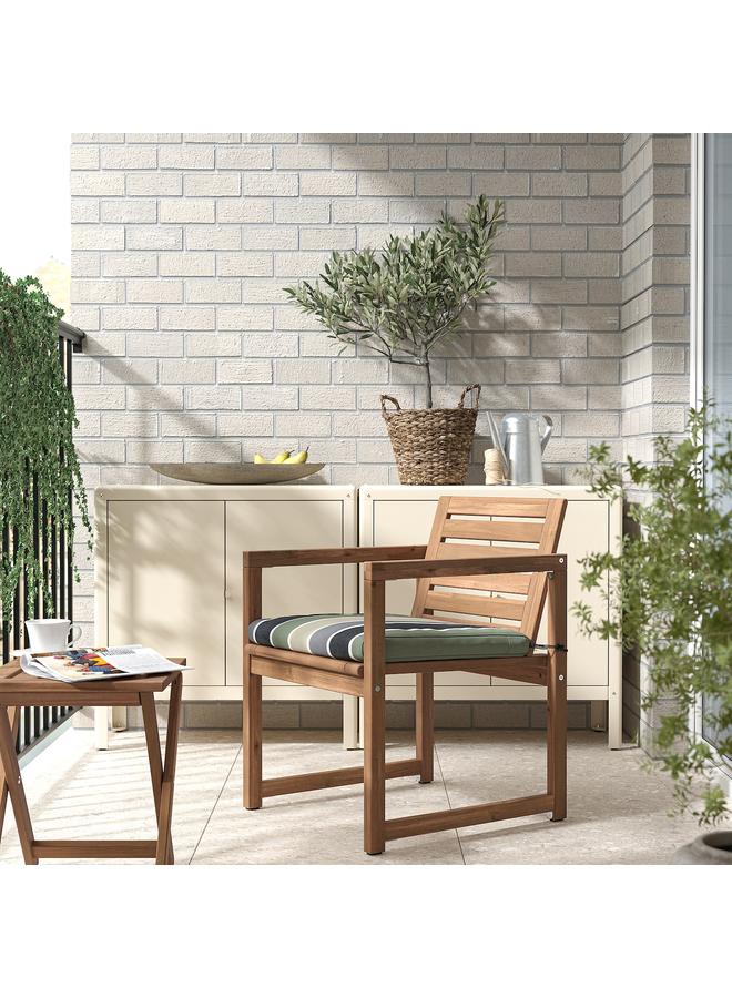 زبون كرسي بمساند للذراعين، للاستخدام الخارجي، بني فاتح مصبوغ/نمط مخطط من إنتاج Frösön/Duvholmen - Image 2