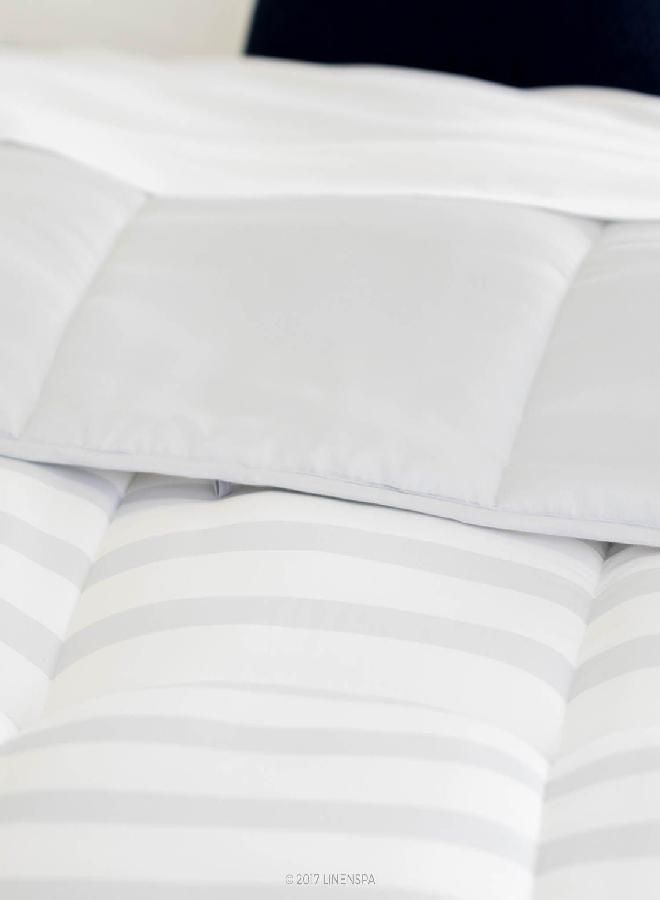 LINENSPA Linenspa Comforter Duvet Insert Twin Grey/White Down Alternative All Season Microfiber-Twin Size - Box Stitched  - Image 1