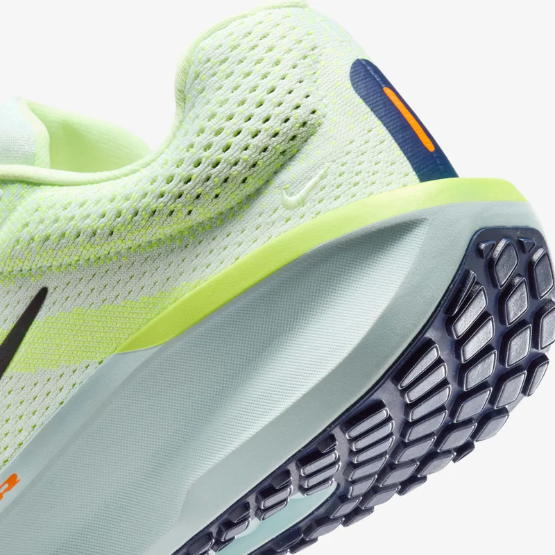 Nike Green Women's Winflo 11 Road Running Shoes for Women | Best Price UAE