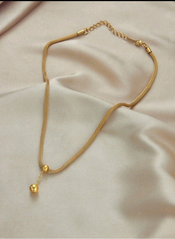 Attractives Trendy Stainless Steel Gold Plated Necklace For Women - Image 3