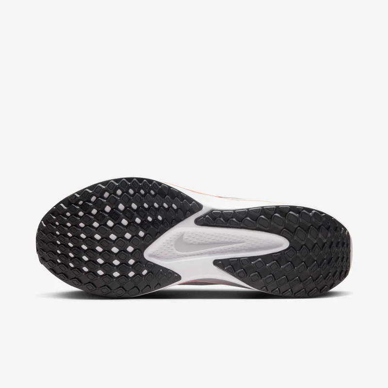 Nike Men's Quest 6 Road Running Shoes