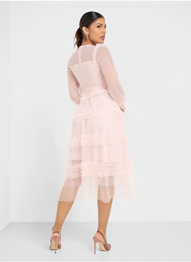 ايلا Tiered Tulle Dress