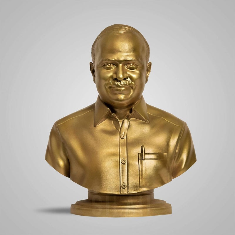 SILAII Y S Rajasekhara Sculpture 8 INCH Gold Colour - Image 1