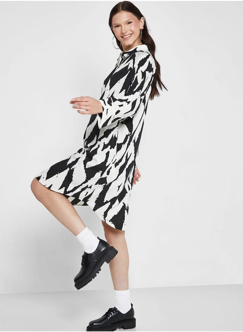 MONKI Button Detail Printed Shirt Dress