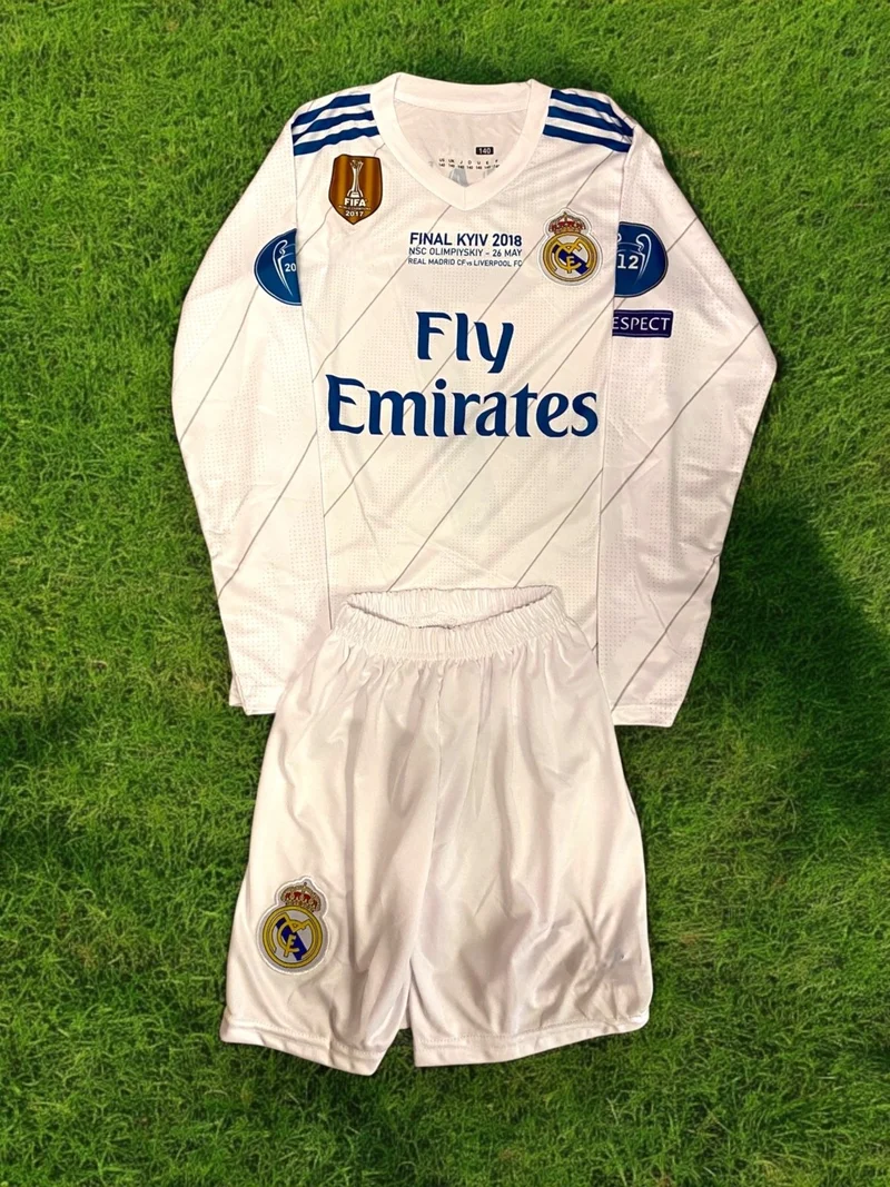 North Stand Nostalgic Real Madrid Long Sleeve Kids Ronaldo Jersey