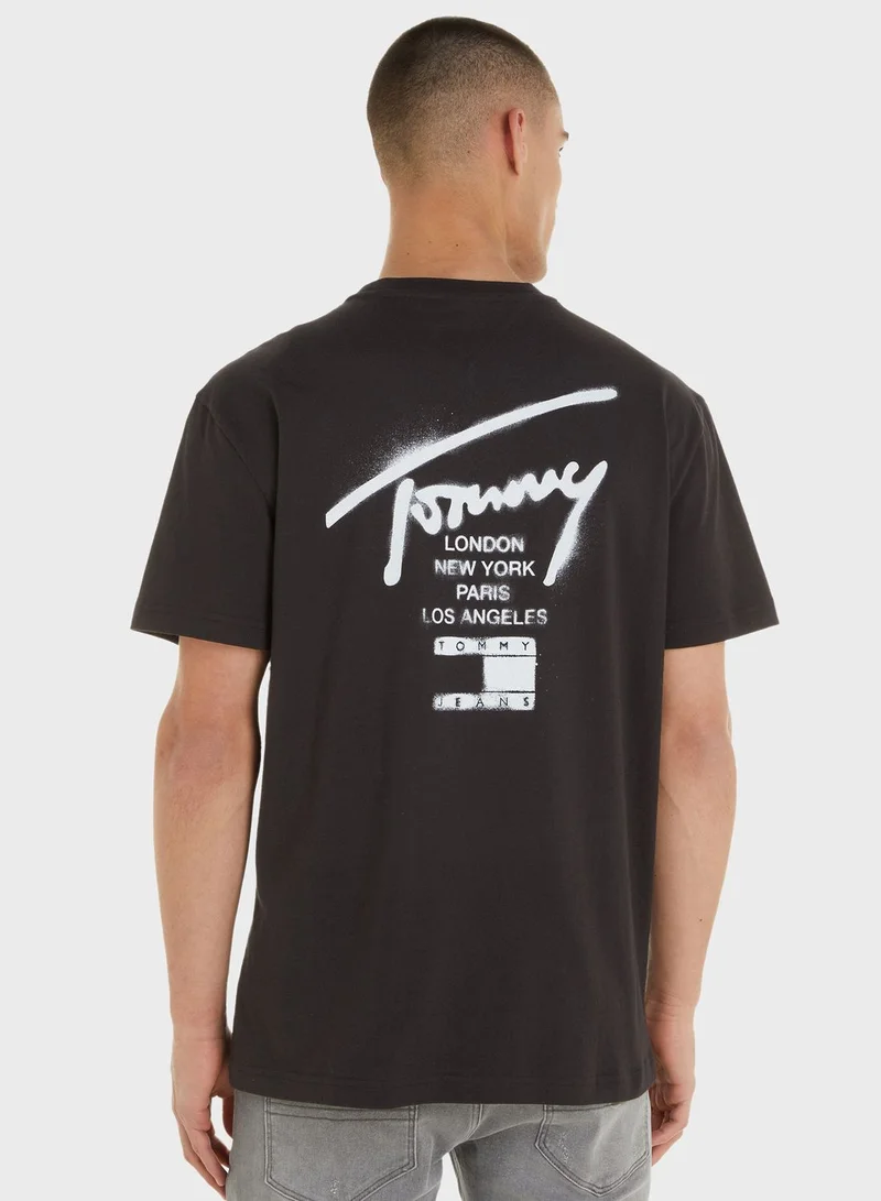TOMMY JEANS Graphic Crew Neck T-Shirt