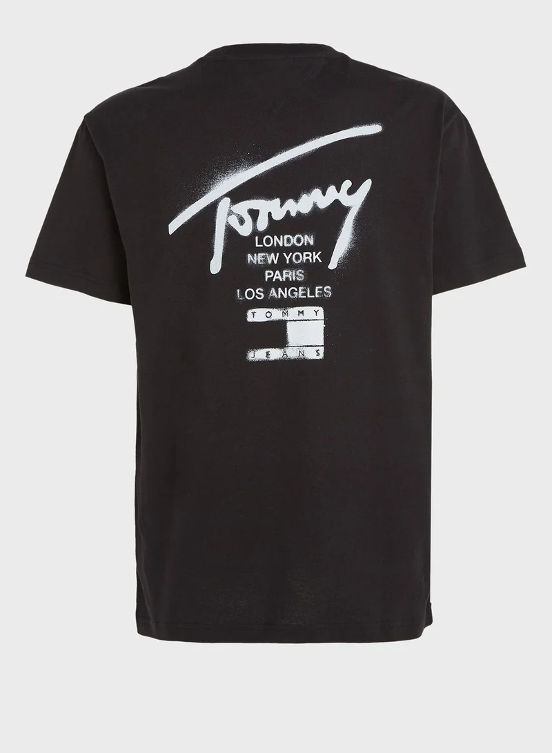 TOMMY JEANS Graphic Crew Neck T-Shirt