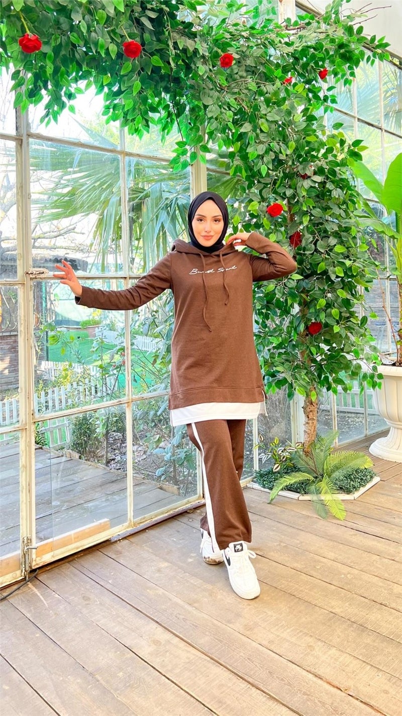 Bwest Text Printed Garni Detailed Hooded Short Sweat Pants Double Hijab Tracksuit Set - 03080 - Brown - Image 1
