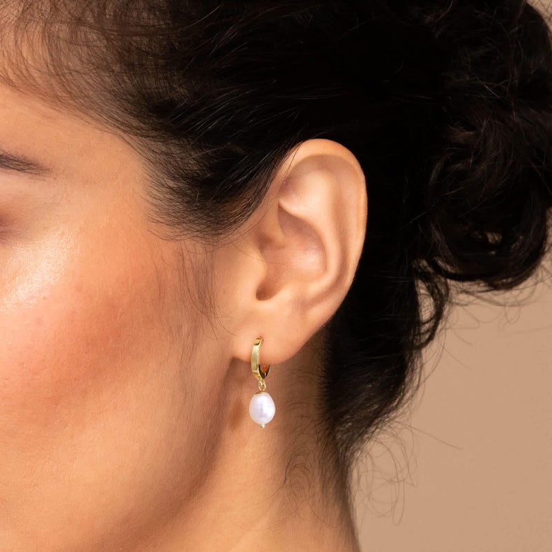 Fiusem Pearl Earrings for Women, 14K Gold Plated Small Hoops and Pearl Dangle Earrings, 10mm Huggie Earrings, Pearl Hoop Earrings - Image 3