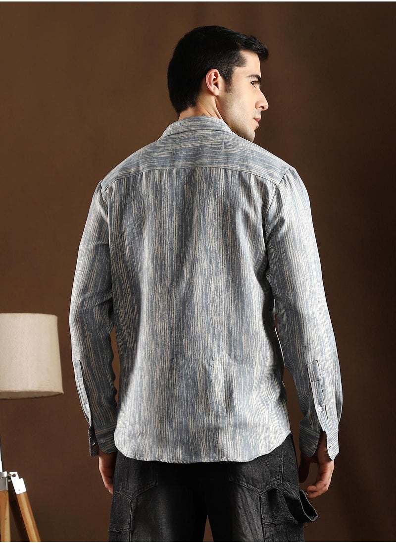 Campus Sutra Campus Sutra Men's Icy Blue & Daisy White Distortion-Weave Shirt For Casual Wear | Mid-Rise | Regular Fit | Button Closure | Shirt Crafted With Comfort Fit For Everyday Wear  - Image 5