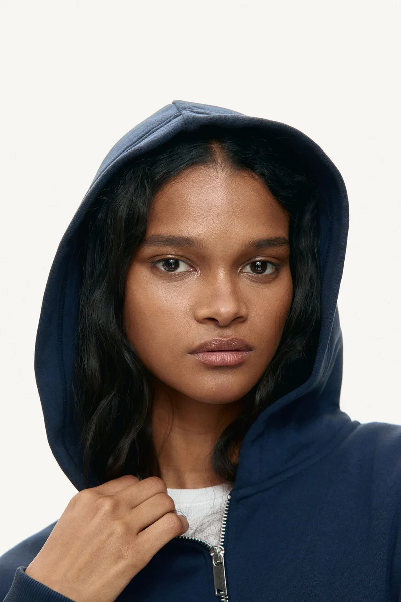 اتش اند ام هودي بسحاب