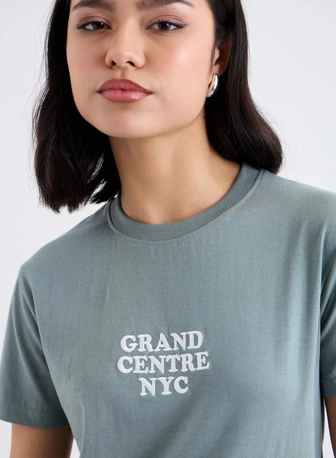 Styli Styli Embroidered Detail Regular Fit T-Shirt