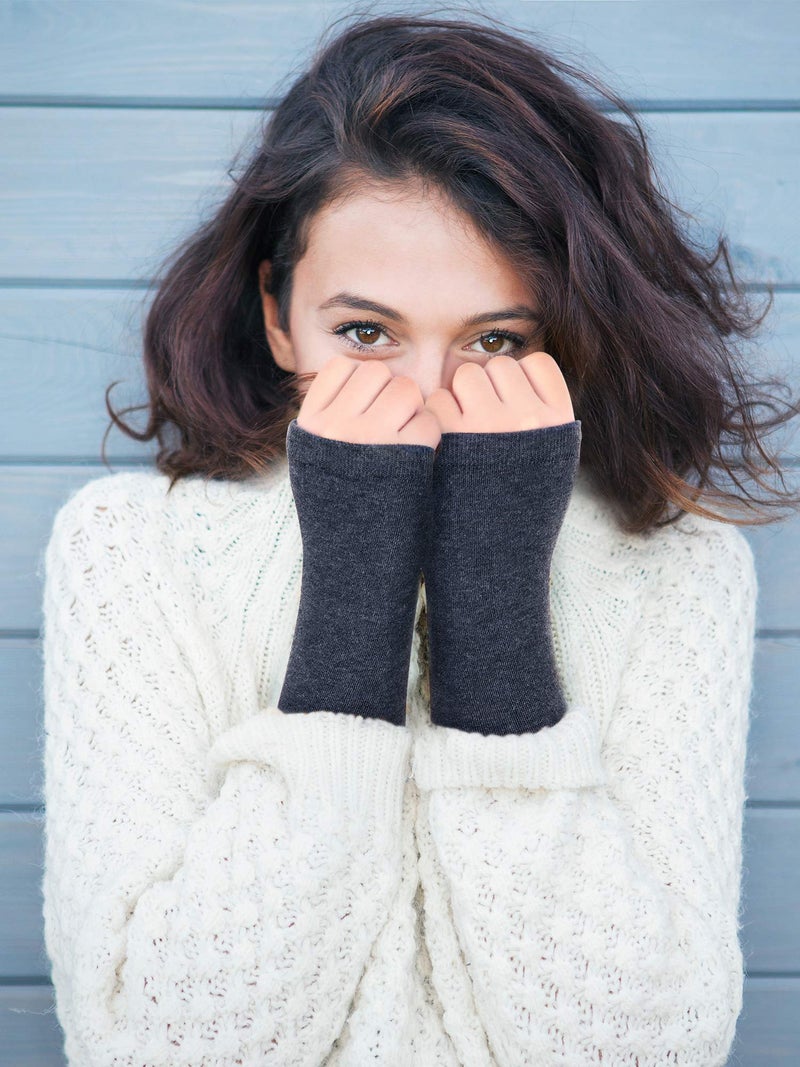 SATINIOR 4 Pairs Cashmere Feel Wrist Fingerless Gloves with Thumb Hole Unisex Cashmere Warm Gloves - Image 5