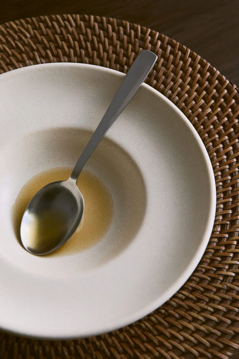 H&M 2-pack rattan charger plates