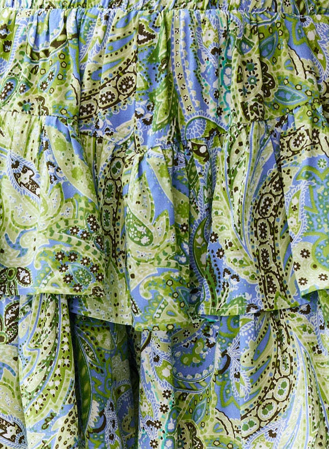 trendyol Shawl Pattern Ruffle Waist Elastic Detail Viscose Woven Shorts  - Image 4