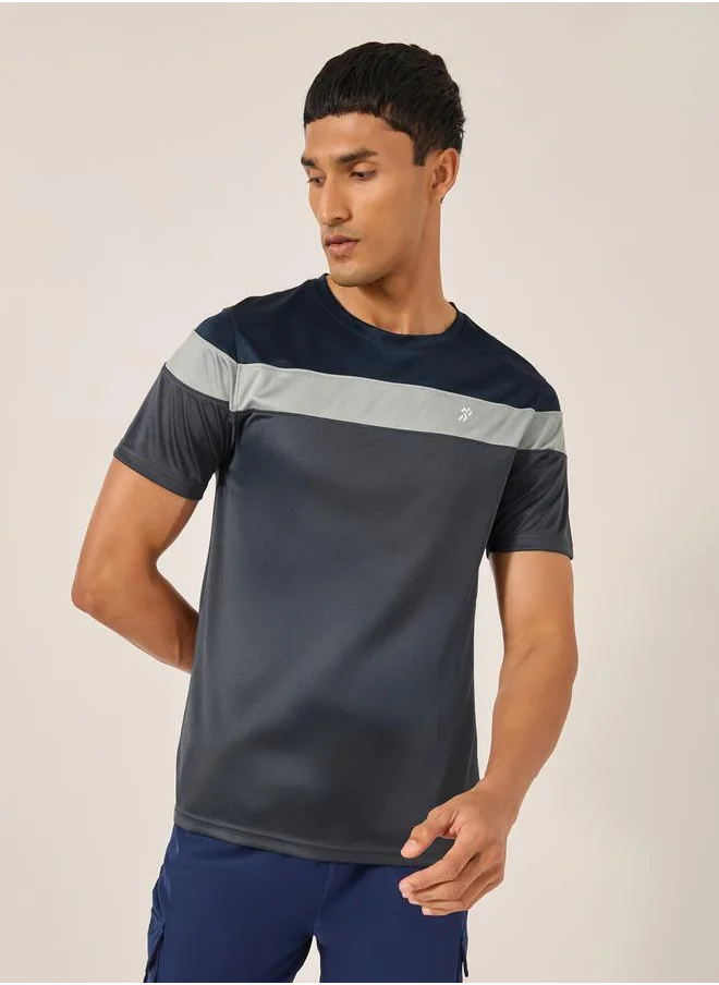 ستايلي Color Block Regular Fit T-Shirt with Logo Detail