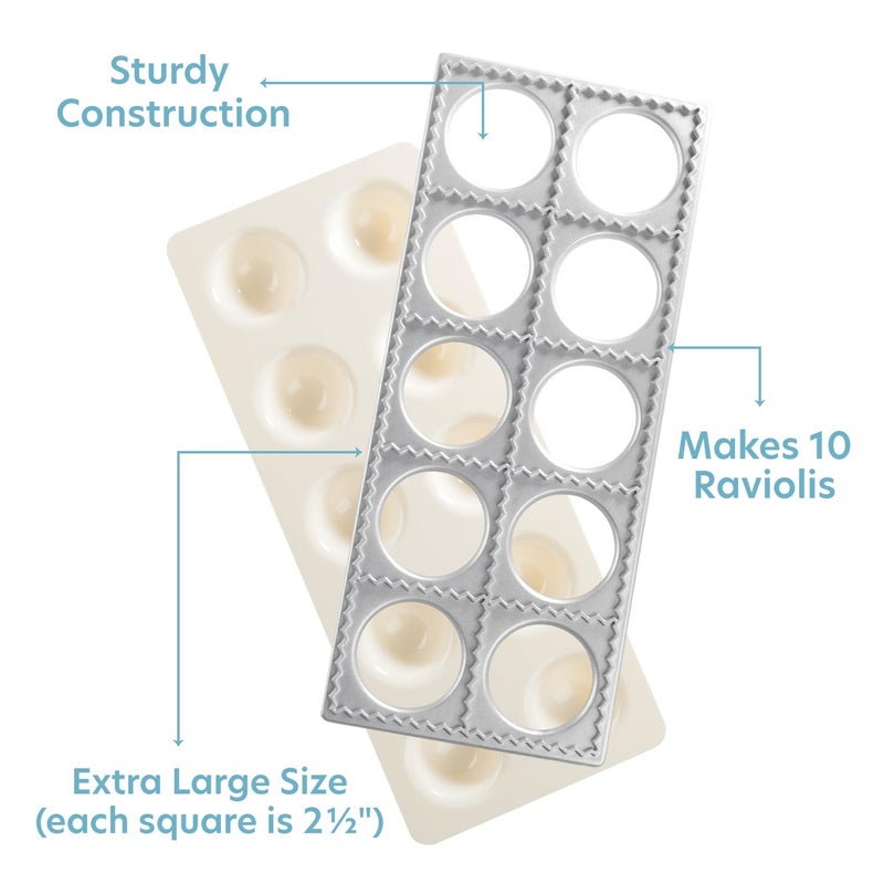 CucinaPro قالب رافيولي بمربعات كبيرة جداً 2 1/2 بوصة - صينية رافيولي أصلية وضاغط، يصنع 10 رافيولي إيطالي في المرة الواحدة، مجموعة صانع مكرونة سهلة الاستخدام، بناء متين وهدايا رائعة - Image 2