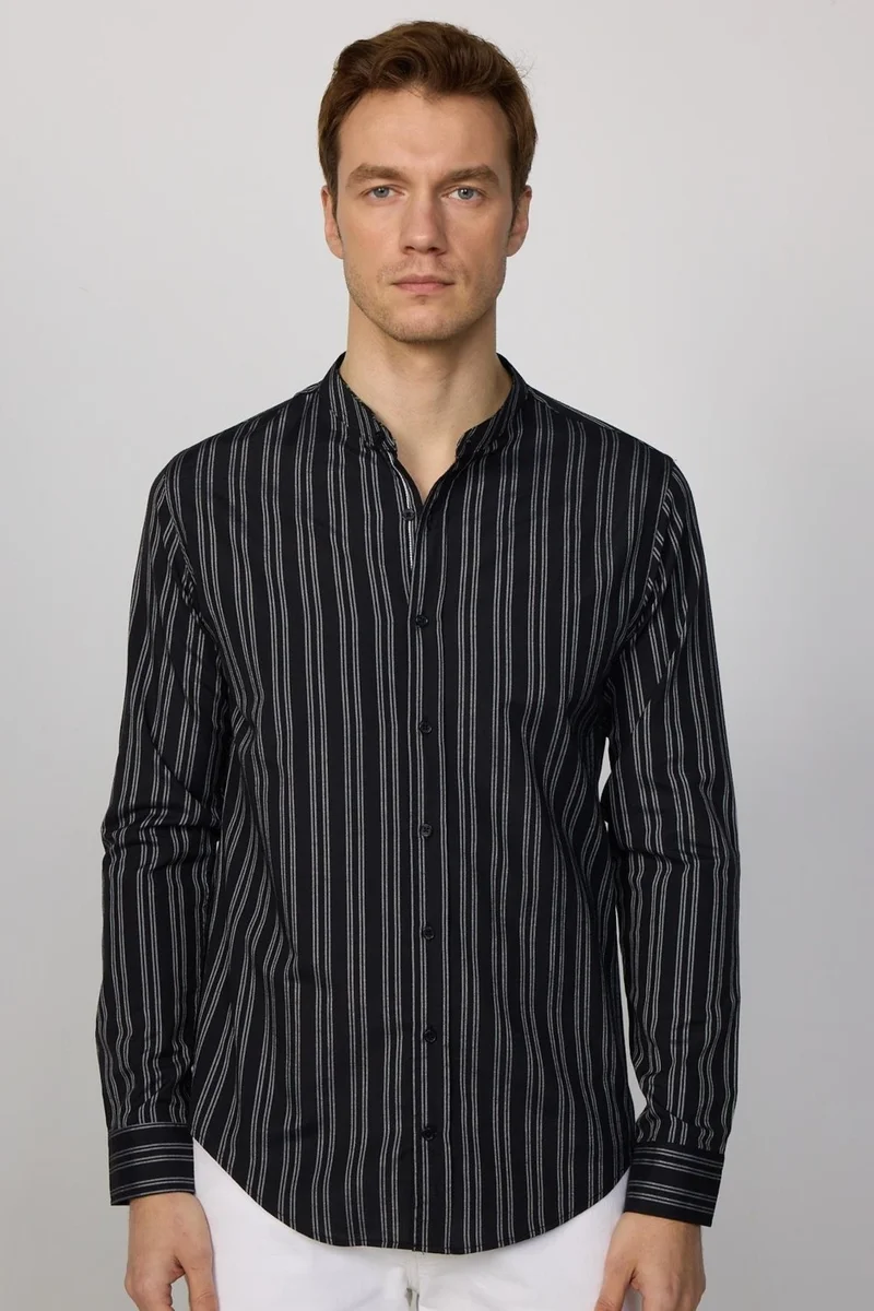 تودورس Slim Fit Collar Cotton Easy-Iron Striped Black Men's Shirt
