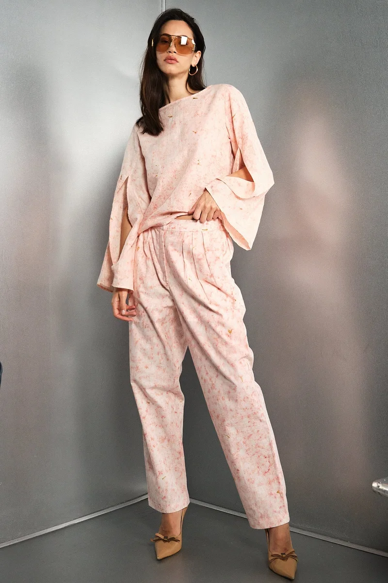 Virgio  Floral Linen Slit Sleeve Top for Women for Women | Best Price UAE