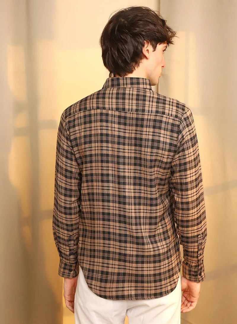 Campus Sutra Men's Tan Brown & Charcoal Black Tartan Plaid Shirt