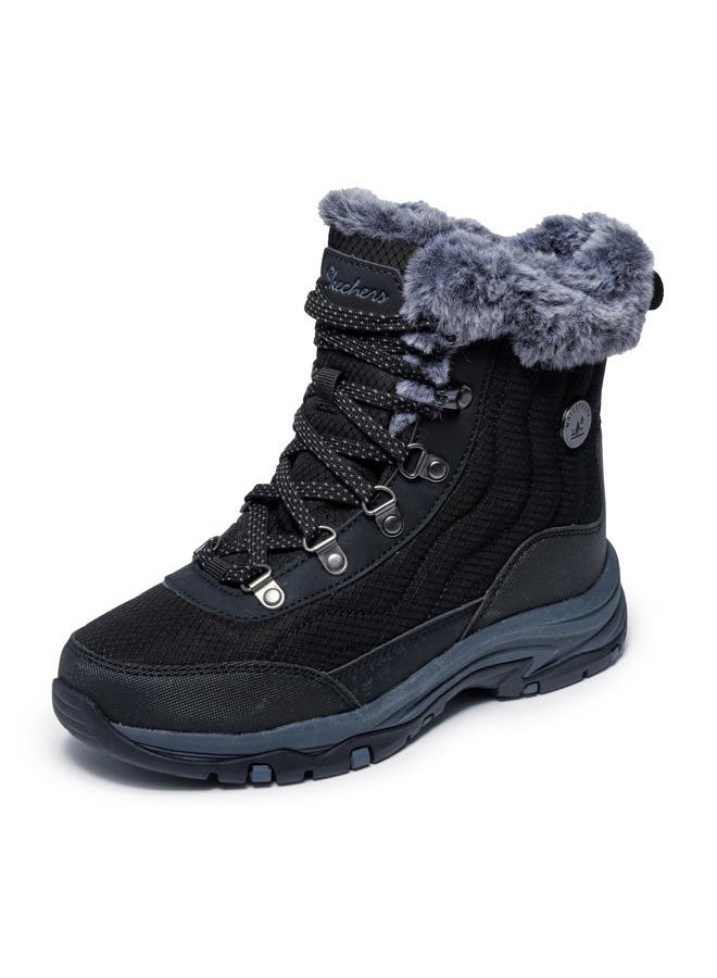 SKECHERS حذاء كاحل نسائي تريغو-ستورمي، أسود/أسود، 36 EU - Image 1
