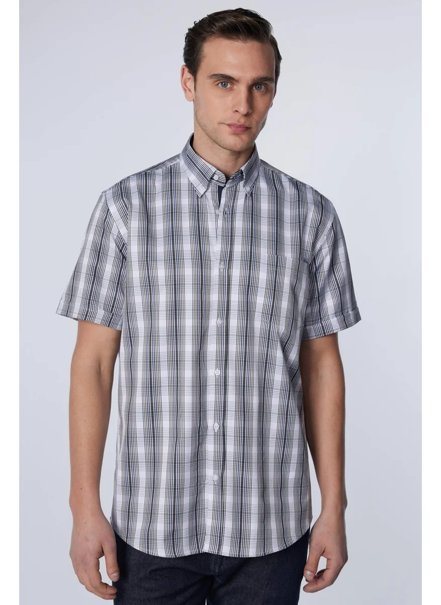 Tudors Classic Fit Short Sleeve Plaid Button Collar Men's Shirt