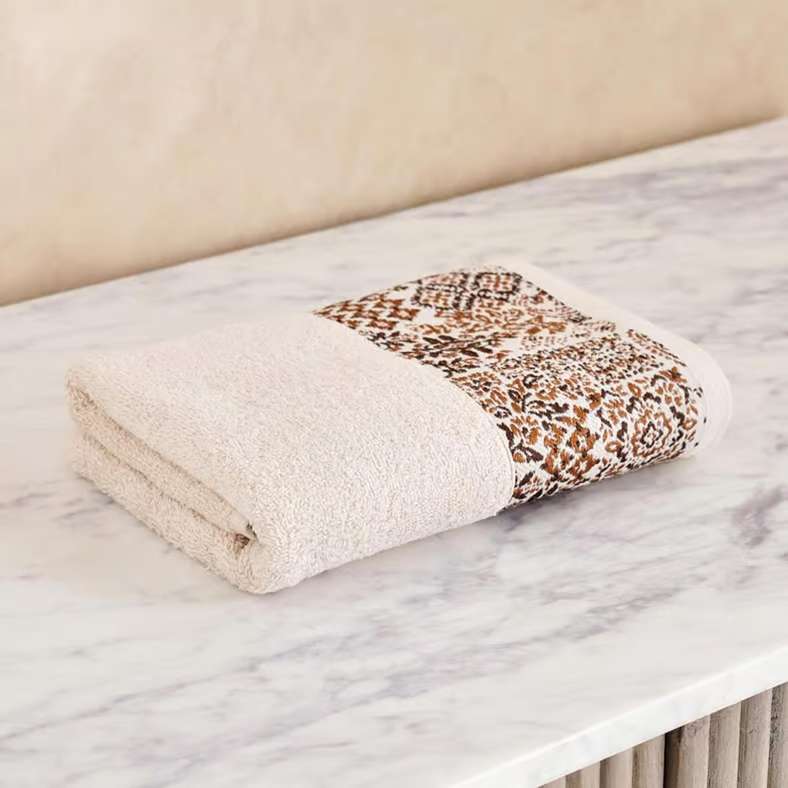 Pan Home Magnolia Ethena Hand Towel - Brown - Image 4