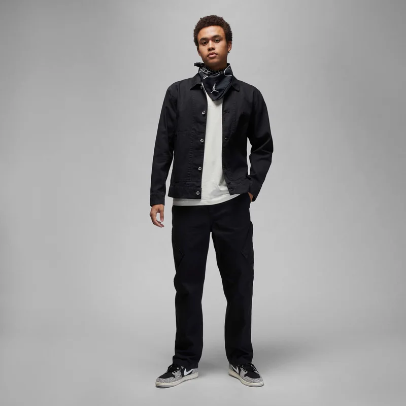 Jordan Black Jordan Essentials Chicago for Men | Best Price UAE