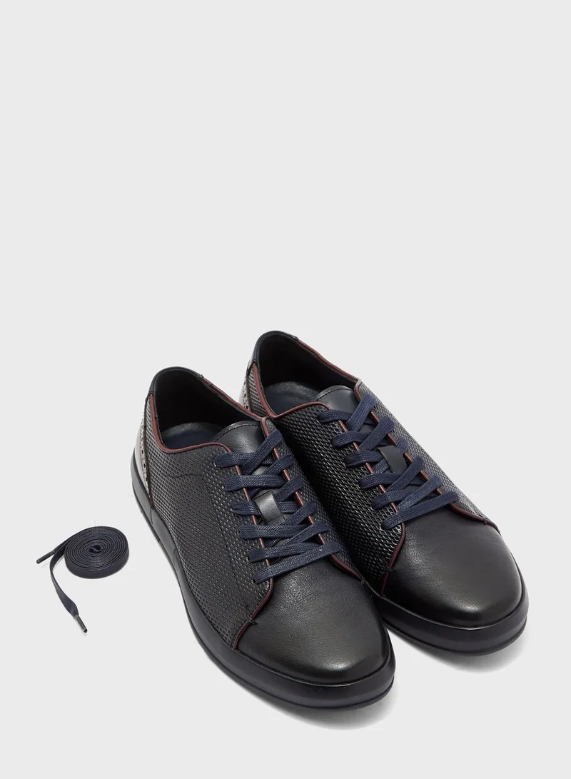 Le Confort Perforated Sneakers