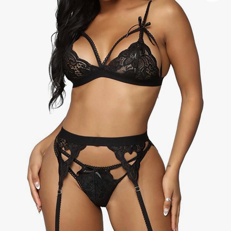 Explosions Fashion Lace Stitching Underwear Bow Cross Garter Belt Three-Piece Set Women - Image 1