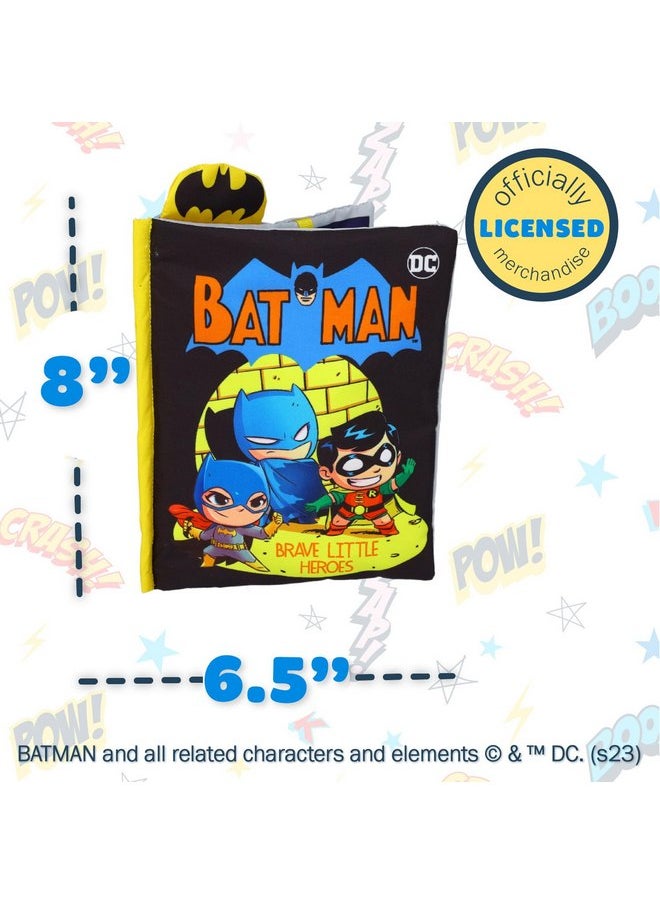 كيدز بريفيرد - كتابي الناعم الأول من سلسلة القصص المصورة - كتاب الأطفال المفضل لدي من سلسلة DC Comics The Batman Brave Little Heros Baby Crinkle Soft Sensory Book المصنوع من القماش الناعم للأطفال، مقاس 6.25 × 9 بوصات - Image 1