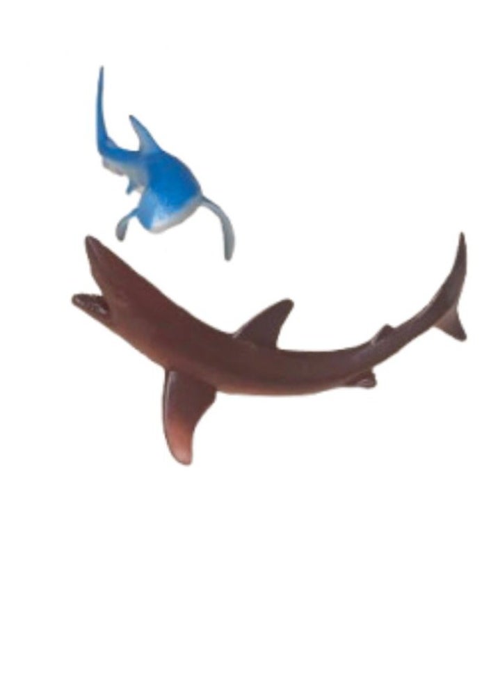 2 realistic miniature sea creature fish figures for a fun bath and pool toy