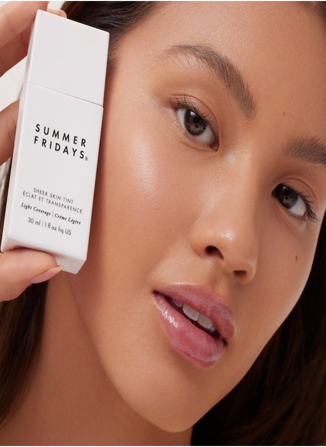 SUMMER FRIDAYS Summer Fridays Sheer Skin Tint with Hyaluronic Acid & Squalane – Lightweight, Hydrating Coverage,  4.5 - Medium with cool peach undertones 30ml  - Image 4