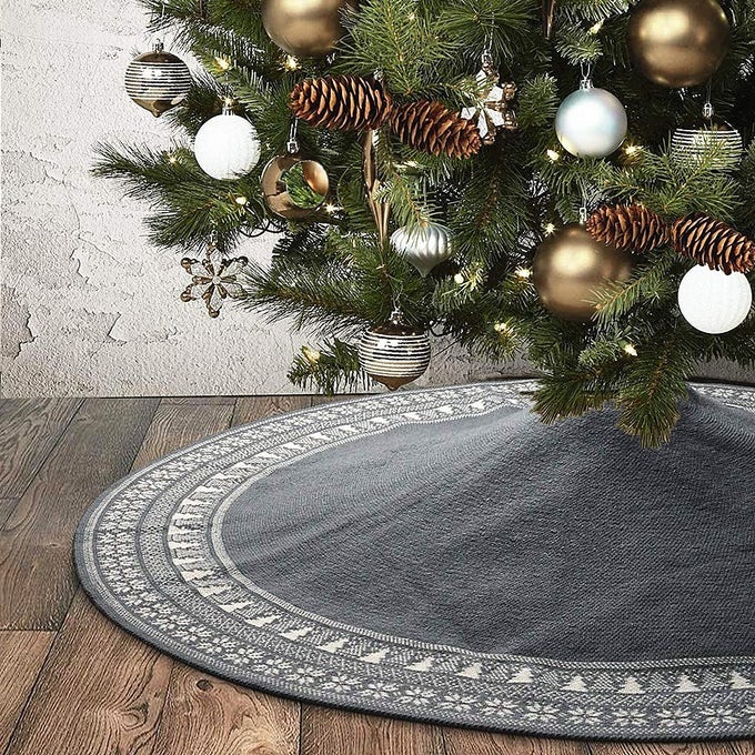 LUXURY CABLE KNITTED THICK RUSTIC 36 ROUND GREY CHRISTMAS TREE SKIRT WITH SNOWFLAKE XMAS TREE FARMHOUSE DECOR