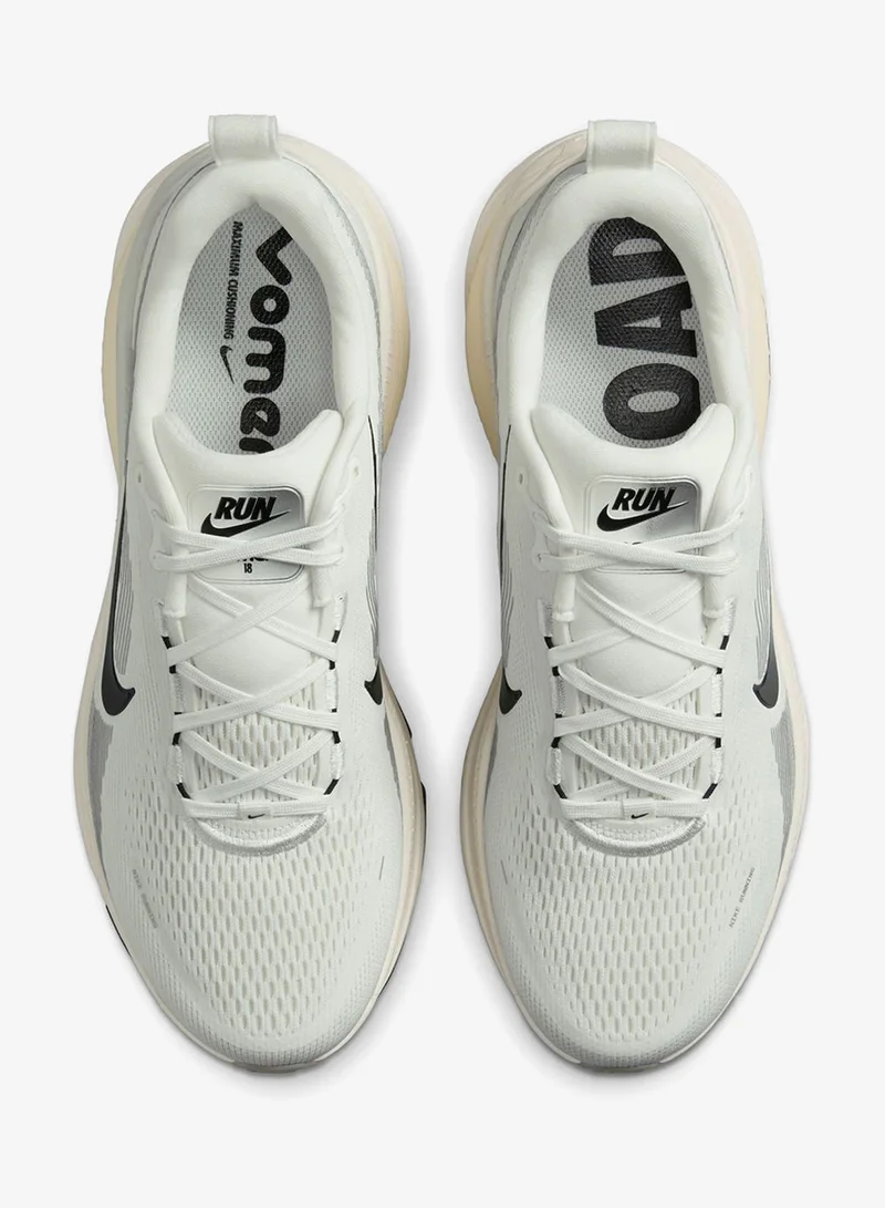 Nike Vomero 18