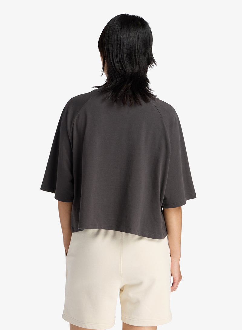 New Balance Linear Heritage Raglan T-Shirt - Image 2