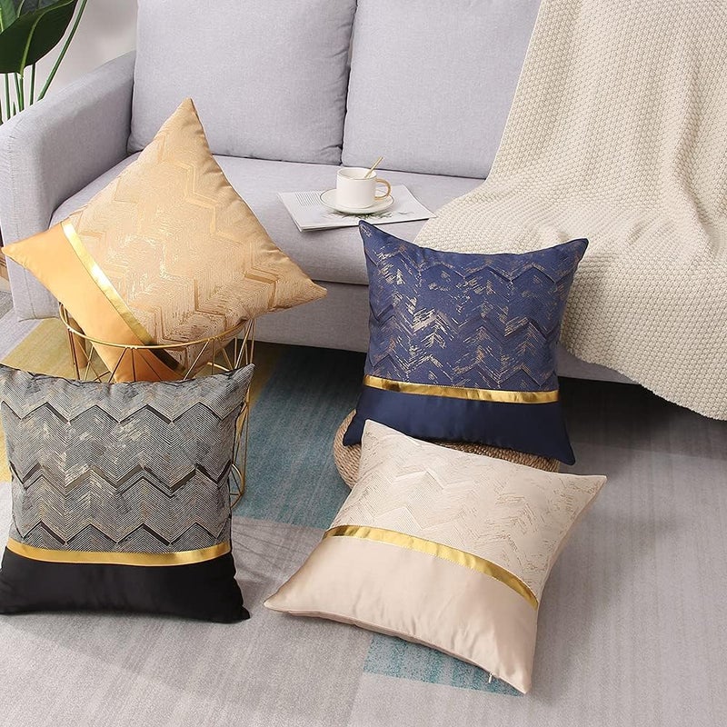 Coeufuedy أغطية وسائد زخرفية مقاس 18×18 بوصة، لون أسود وذهبي، جلد، خطوط، ترقيع، جاكار، كيس وسادة فاخر، غطاء وسادة مربع حديث فاخر للأريكة والأرائك وغرفة المعيشة وغرفة النوم، طقم من قطعتين - Image 4