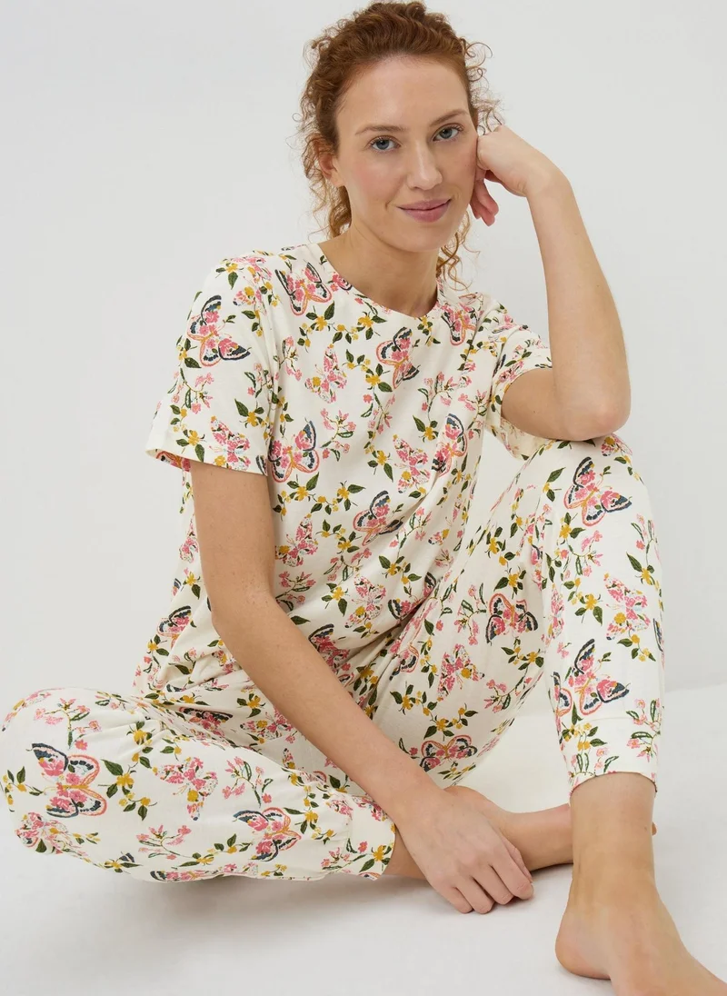 ماتلان White Butterfly Print Cuffed Pyjama Set